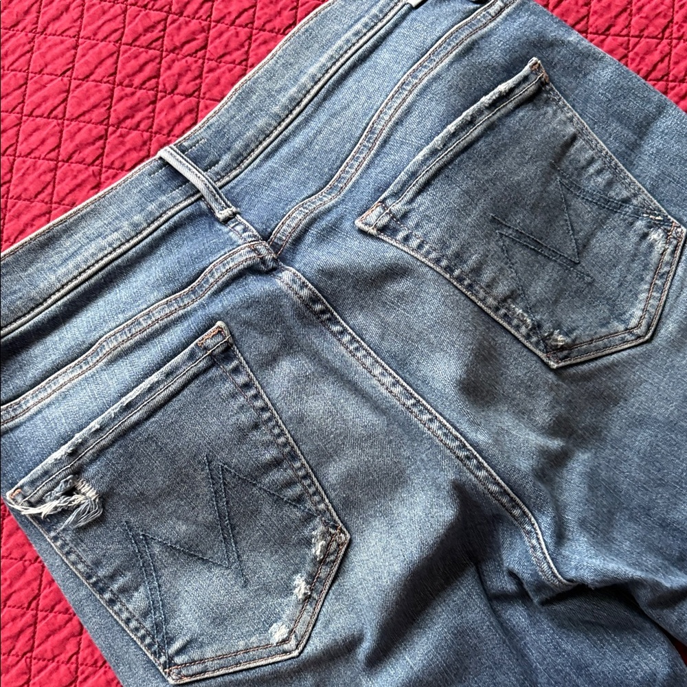MOTHER Insider Crop Step Chew Jeans - Light Wash Blue - Picture 4 of 5